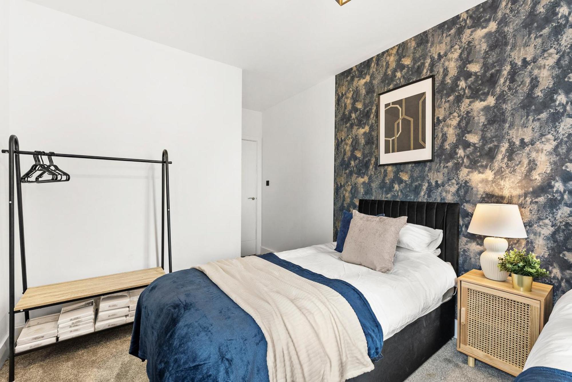Comfortable 2-Bedroom Stay In NWI Buitenkant foto