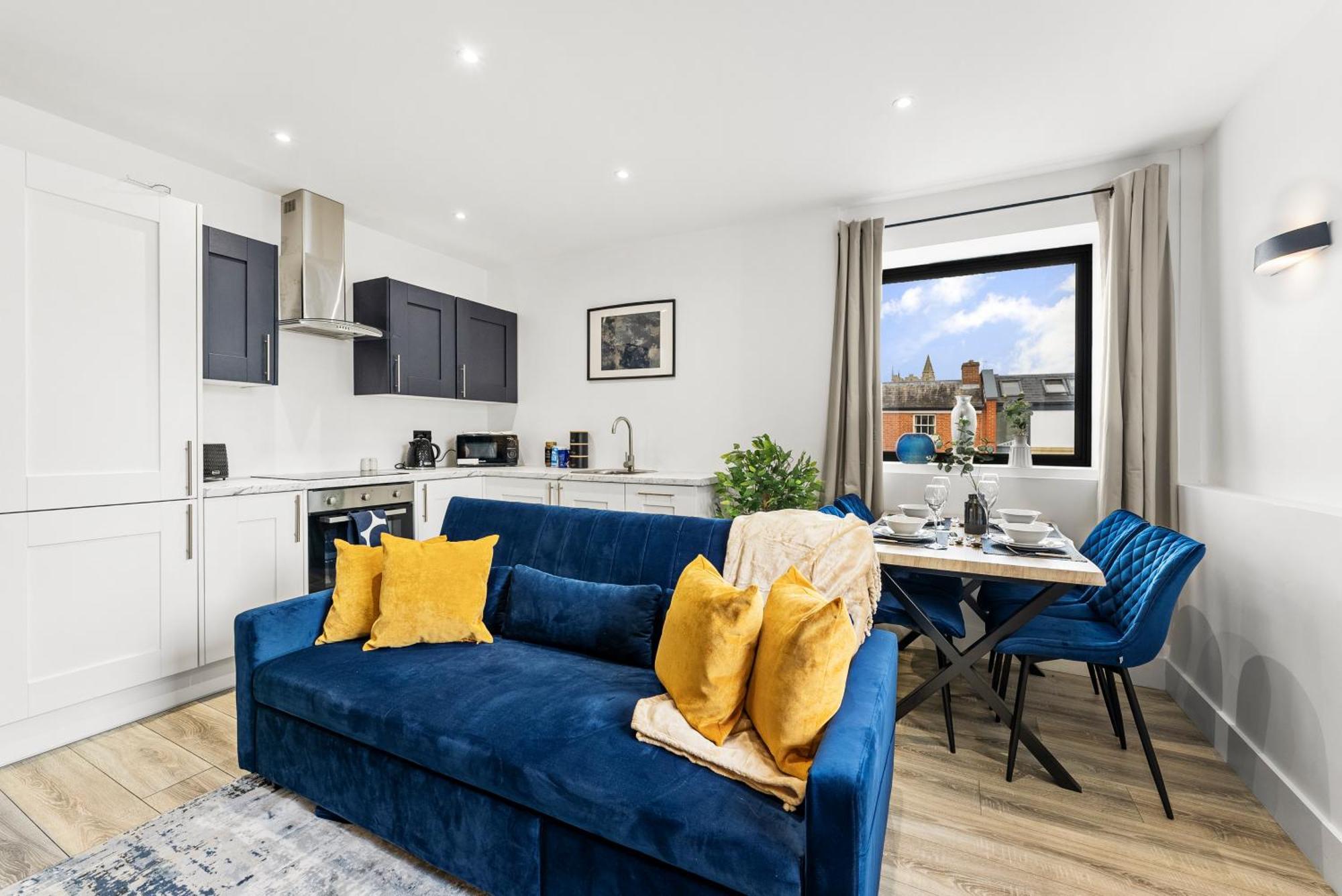 Comfortable 2-Bedroom Stay In NWI Buitenkant foto